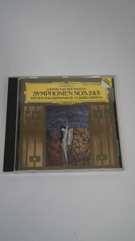 Ludwig van Beethoven – Symphonies Nos. 2 & 5 – Wiener Philharmoniker & Claudio Abbado