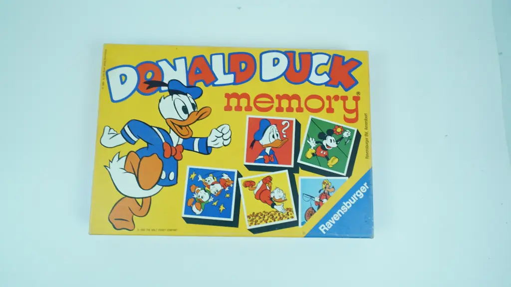 Vintage Ravensburger Donald Duck Memory Game (1980, Disney)