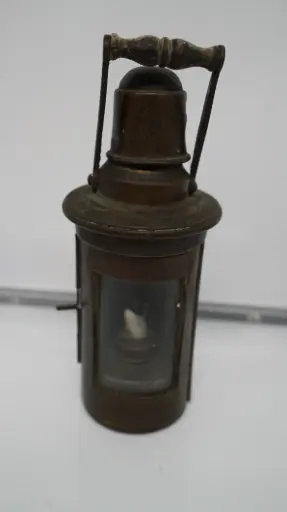 [AnMari00000002098] Antique Maritime Brass Oil Lantern Ship Cabin Light