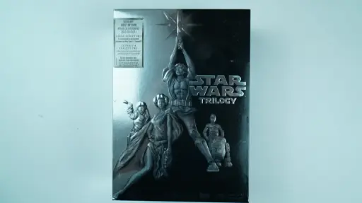 [StVerDVD00000002672] Star Wars Trilogy: Episodes IV–VI + Bonus Disc (4-DVD Box Set, PAL, Region 2)